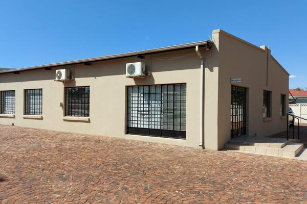 Hi investors, dreamers and visionaries,

I present to you this spacious Commercial Property for sale in Northmead.
The property ...