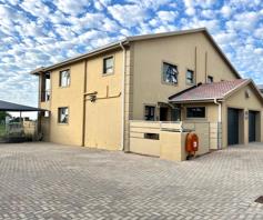 Townhouse for sale in Mossel Bay Ext 15