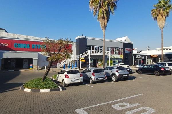 Prime office space to let at Northview Shopping Centre on Malibongwe Drive, Northgate. ...