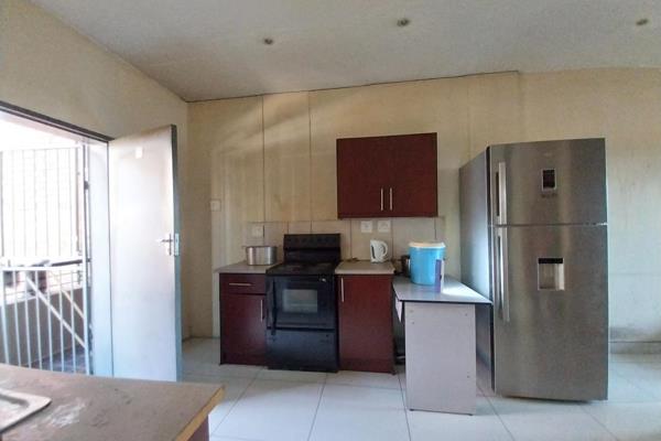 This property is situated in Midrand. It is exactly situated between Pretoria and ...