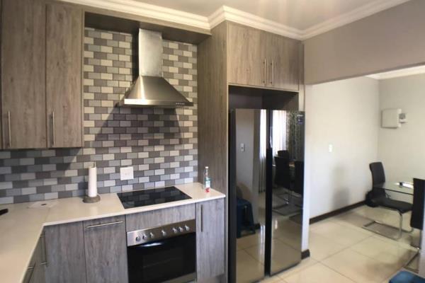 Welcome to this spacious 3-bedroom home located in Benoni. Nestled in a quiet and peaceful residential area in a secure complex, this ...