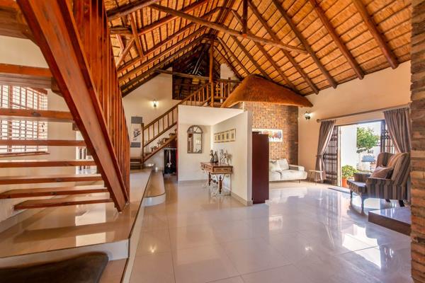 In the Heart of Sunvalley: Equestrian Dream Property - Excellent Price / Value

Inviting buyers to view and negotiate from R9 200 ...