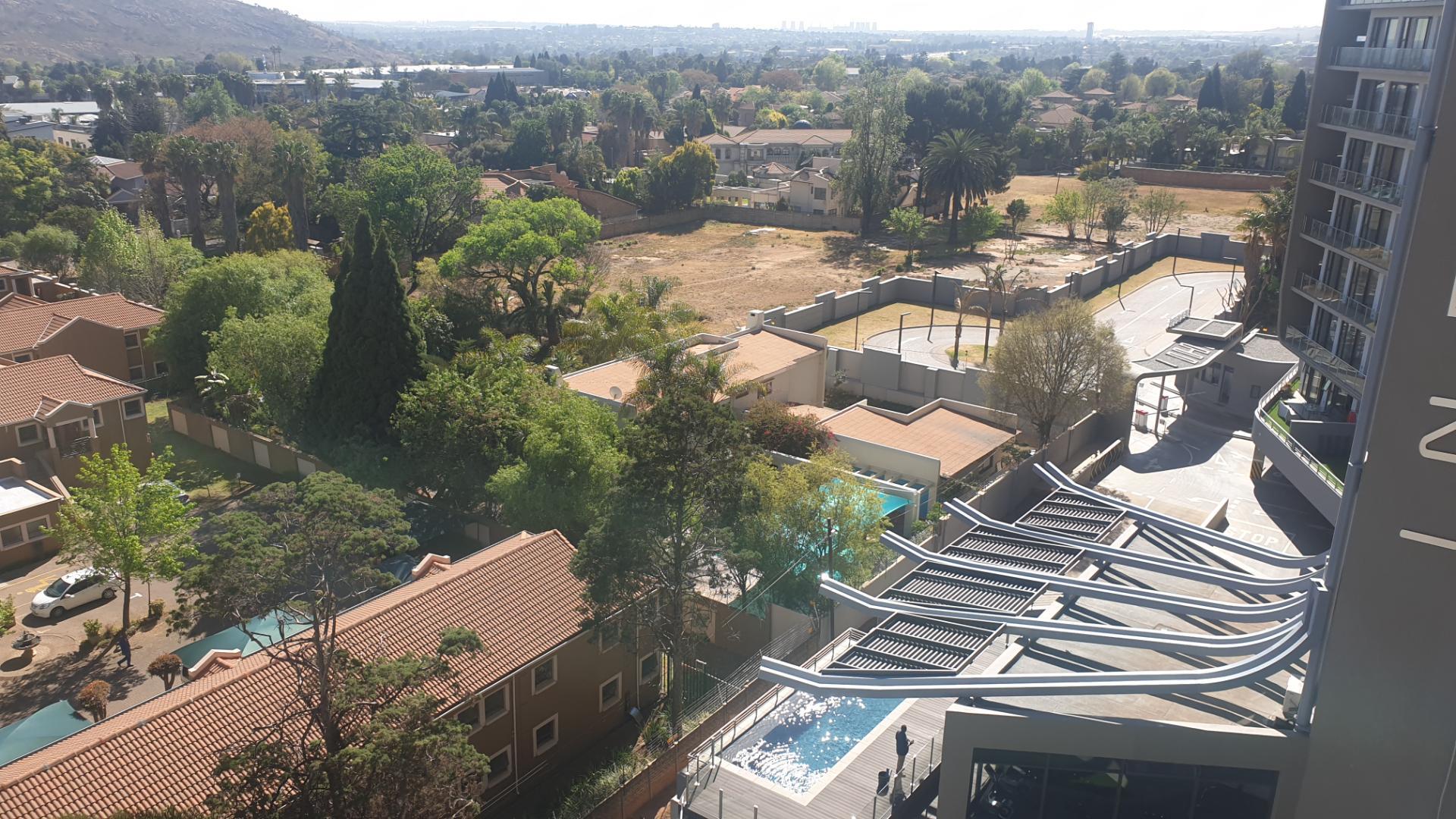 1 Bedroom Apartment / flat to rent in Bedfordview Infinite, Nicol