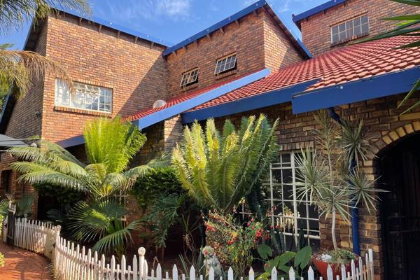 Welcome to your new home in the delightful suburb of Annlin! This spacious 5-bedroom, 4-bathroom house, featuring 2 en-suites and a ...