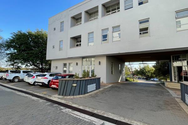 Sectional Title Office Space for Sale in Crestway Office Park

Located in the well-established Crestway Office Park in Pretoria, this ...