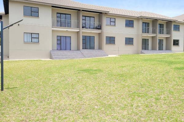 Stunning 2 bedrooms , 2 Bathrooms. Newly built modern apartments, Located in the heart of Midrand. Easy access to N1. Safe and Secured ...