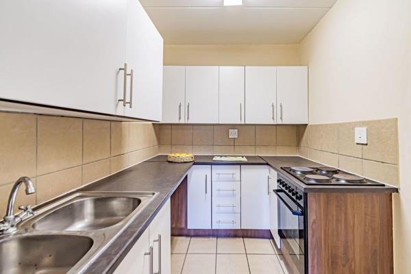 This modern 1-bedroom apartment for rent is perfectly situated in the heart of Centurion, offering convenience and accessibility. The ...