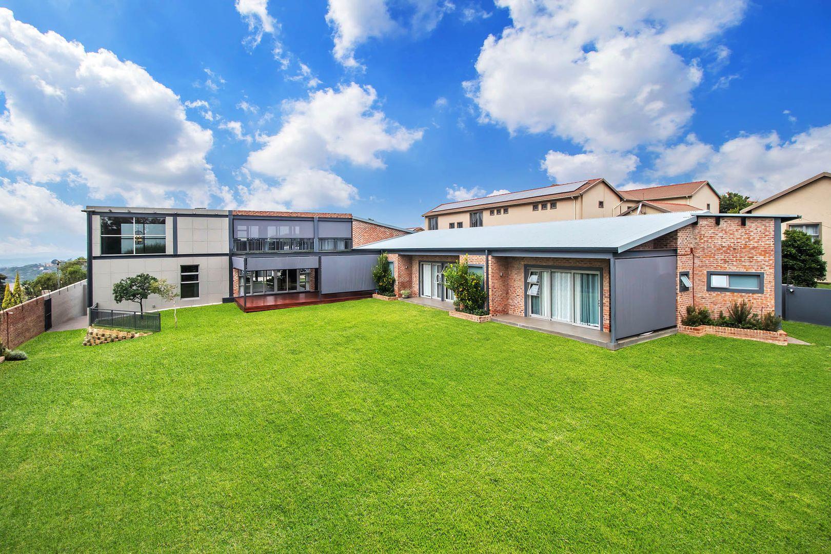 5 Bedroom House for sale in Waterkloof Heights P24114427867