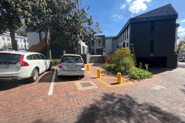 Fully Serviced Office Space to Let in Hyde Park

Located in Albury Office Park, this ...