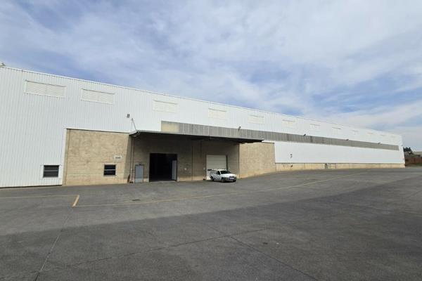 Located in the heart of Pomona, Kempton Park, this premium A-grade industrial facility ...