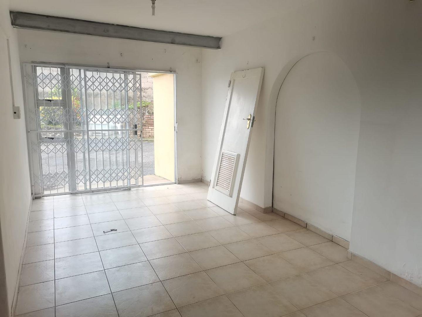 1 Bedroom House to rent in Umhlatuzana - P24-114482749