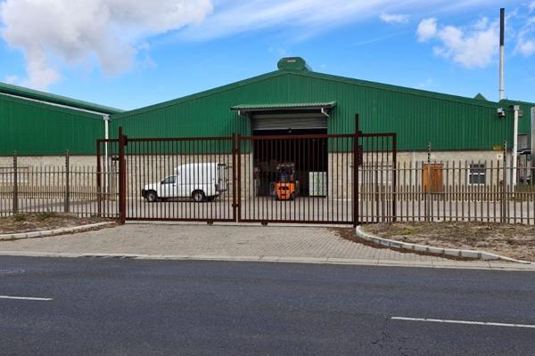 Discover a prime opportunity with this brand-new 1550m&#178; industrial building ...