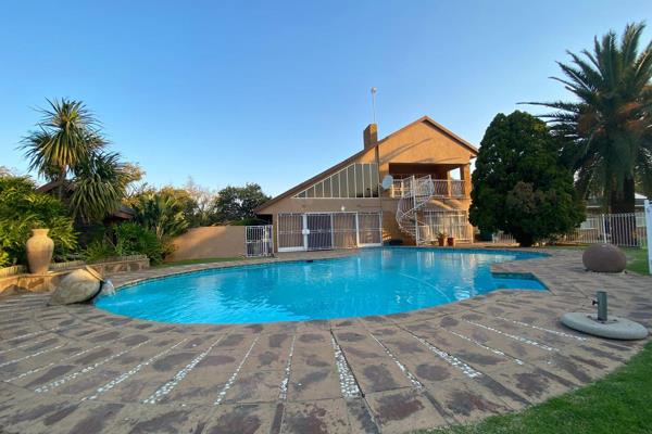 Nestled in the tranquil area of Midvaal, this expansive property offers you two houses on this lovely plot. Main house exudes a sense ...