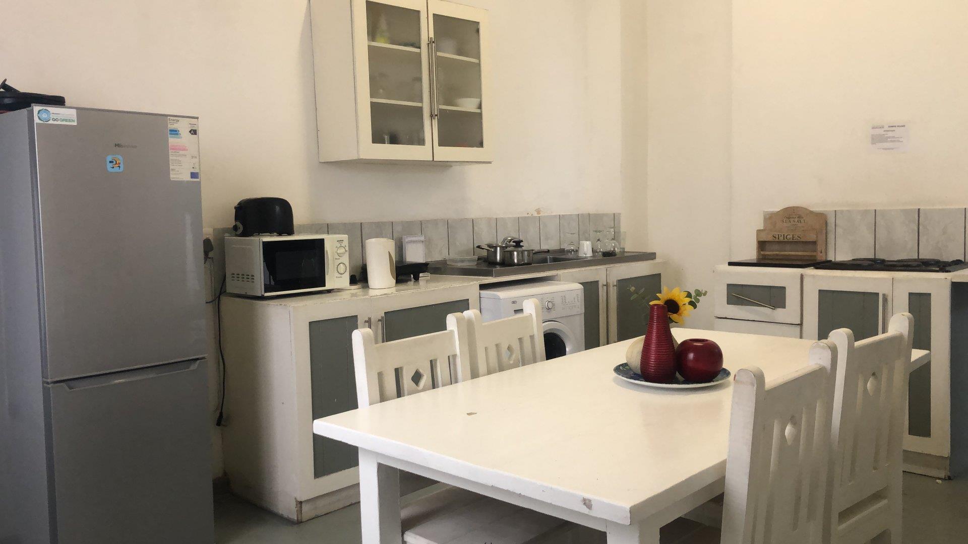 Photo of 6 Bedroom House to rent in Woodstock
