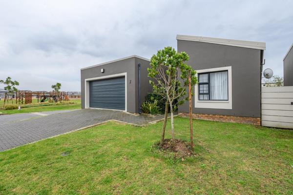 A lovely and modern 3 bedroom home in a gated estate. The estate provides great security for all owners and guest and even has a large ...
