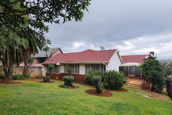 Discover Your Dream Home in De Wetshof!

Welcome to a solid family home nestled on a ...