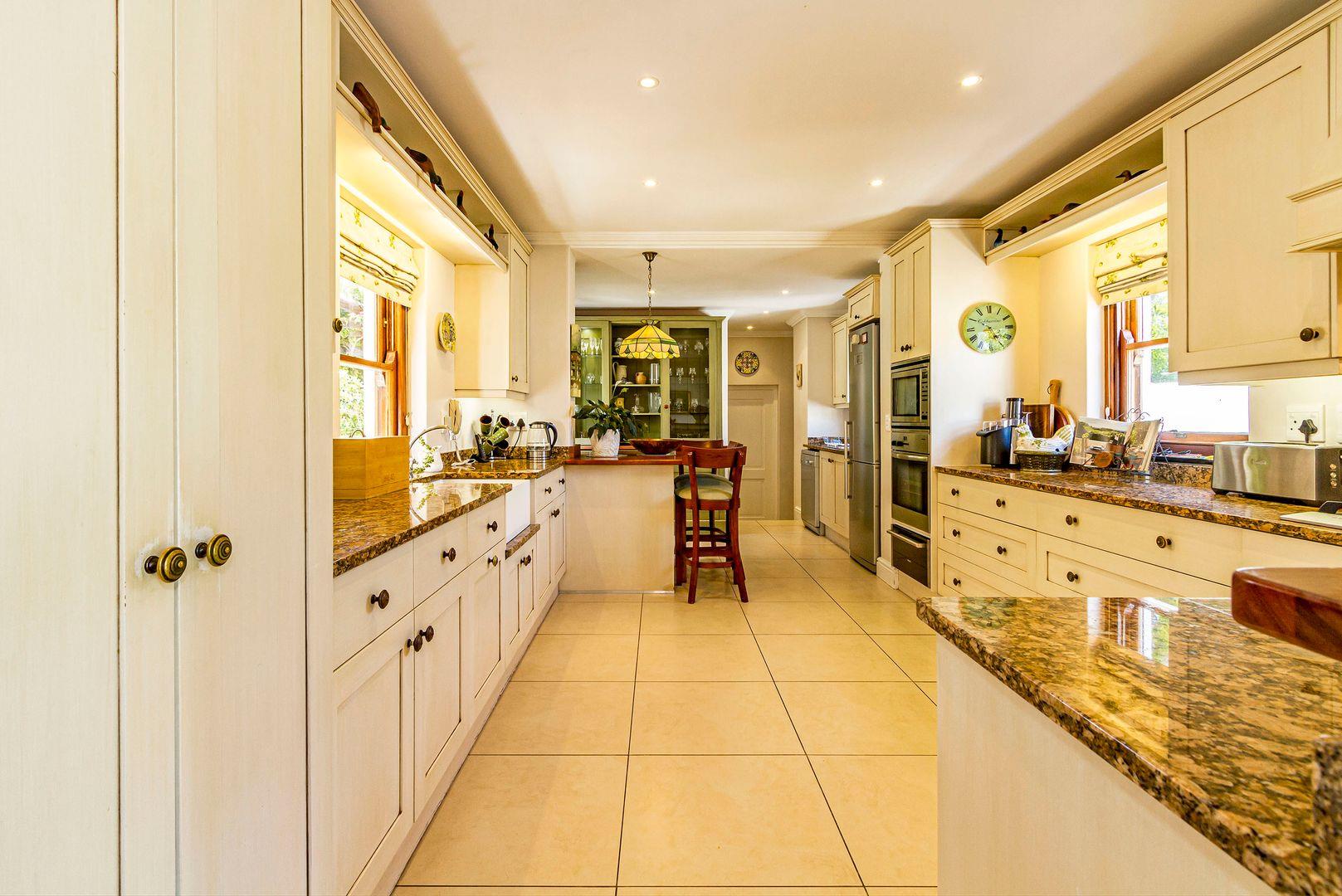 Photo of 2 Bedroom House to rent in Erinvale Golf Estate