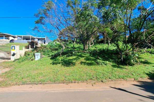 Sunwich Port is a coastal village, located 110km south from Durban.
This vacant plot, measuring 1027m2 is the perfect spot to build ...