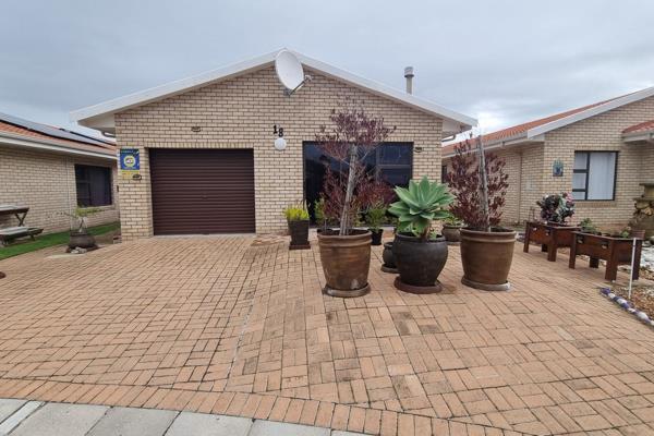 Neat low maintenance full title home in a development with an access controlled gate just outside of Great Brak River on the road to ...