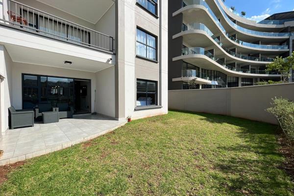 This spacious,  3-bedroom, 2-bathroom apartment, suitable for a maximum of 6 people, is now available for rent. Featuring all tiled ...