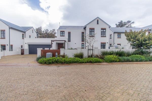 Joint Mandate

Welcome to this stunning modern farmhouse, an epitome of luxurious ...