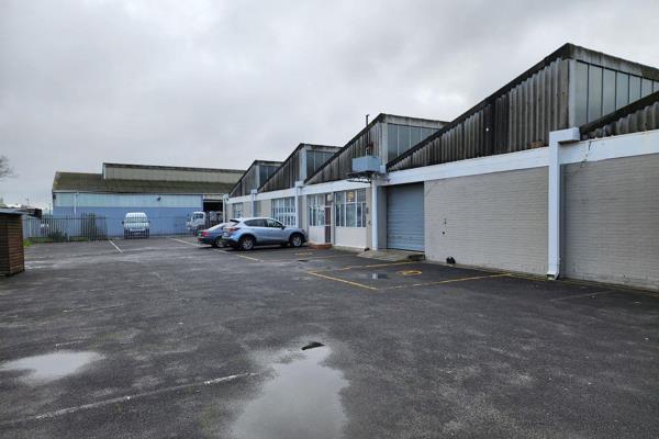 Welcome to this expansive warehouse property, offering a total Erf size of 2800m2 ...