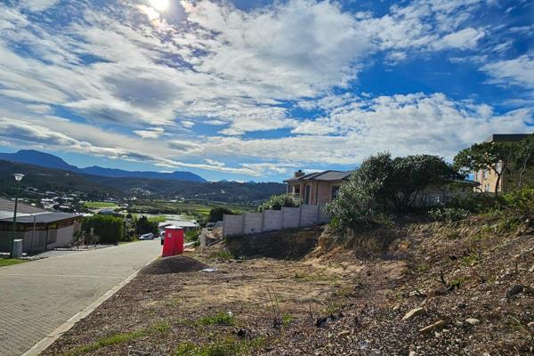 Offering an exceptional opportunity to build your dream home in the picturesque setting ...