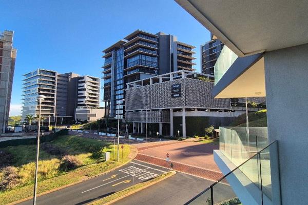 This beautiful, luxurious, brand new apartment set in an ideal location close to the best of what Umhlanga has to offer has the most ...