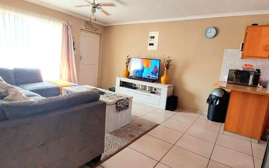 2 Bedroom Apartment / Flat for sale in Heidelberg Central