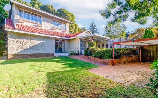 3 Bedroom House for sale in Weltevreden Park