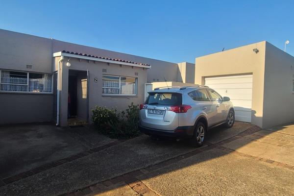 This spacious home is right next to SUN 1 hotel, border Harmelia and 5 minutes to O.R Tambo international airport and Gautrain station. ...