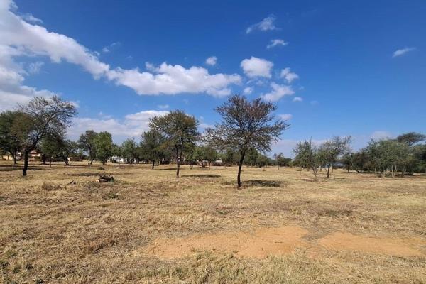 832m&#178; Vacant Land for Sale in Bela Bela.

Just a walking distance from a popular Bela Mall and other amenities.

An empty stand ...