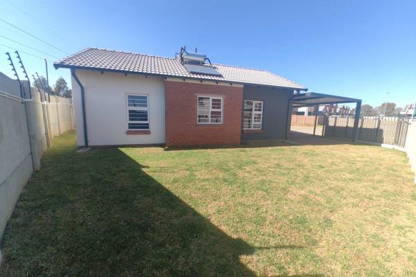 3 bedrooms 2 bathrooms single storey house in parkdene
3 bedrooms 2 bathrooms single storey house in parkdene

The house is a single ...