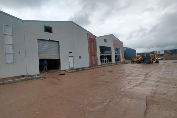 Newly built warehouse/showroom To Let, centrally located in Stonewood Industrial Park ...
