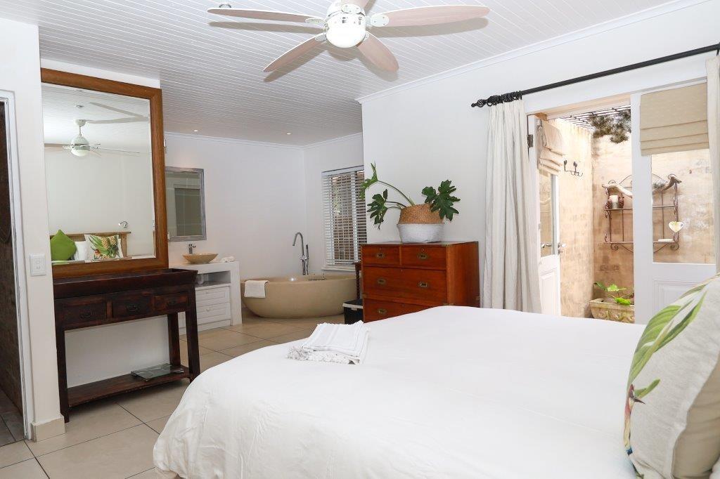 Photo of 4 Bedroom House to rent in Seaside Longships