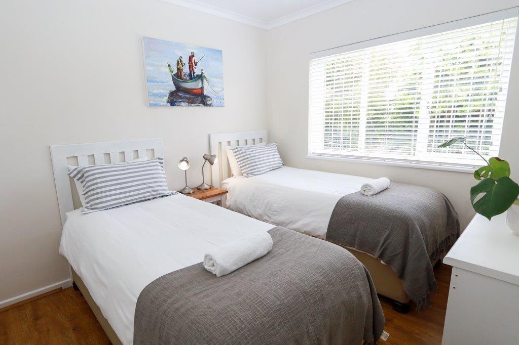 Photo of 4 Bedroom House to rent in Seaside Longships