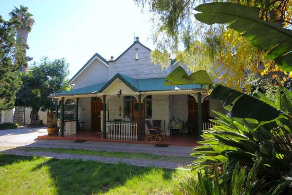 Step back in time and experience the warmth and character of this magnificent, spacious family home dating back to 1930. This stunning ...