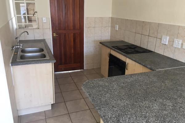 2 BED, 1 BATH (Shower Only), FIRST FLOOR fully tiled unit at GRACELAND ESTATE Complex offers;
Built in cupboards in the kitchen and ...