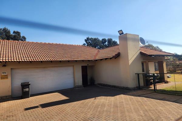 Discover this expansive residence conveniently located near Rynfield Terrace and with effortless access to Pretoria Road. 

This ...