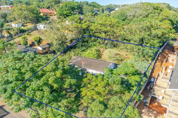 This vacant land is located on Fern Grove in Parkhill, conveniently close to all amenities and just off Chris Hani Road (North Coast ...