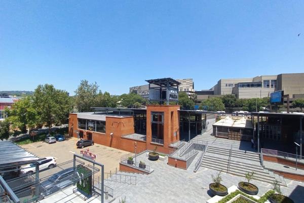 Menlyn piazza | 364 square meter office to let | glen manor street | menlyn | ...