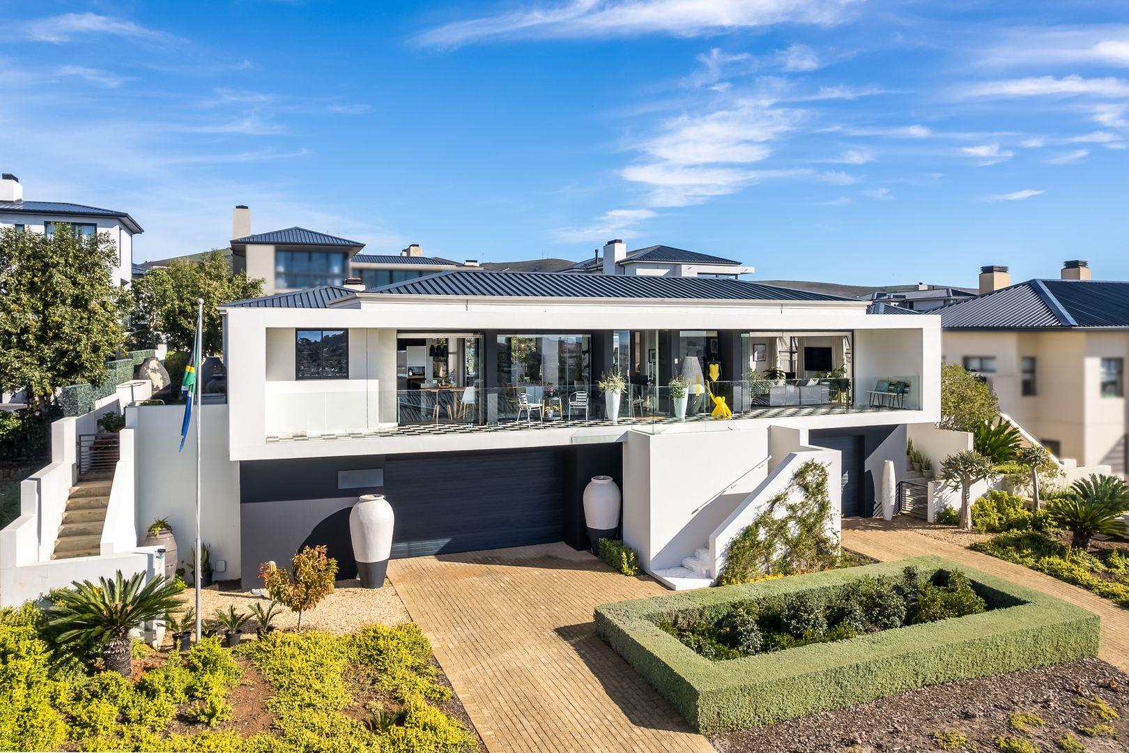 3 Bedroom House for sale in Clara Anna Fontein P24114518150