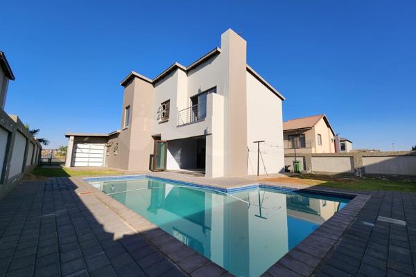 Zambezi Manor Lifestyle Estate
Viewing by appointment only!

This 4 bedroom house is newly renovated and has a fresh coat of paint. The L-shaped pool compliments the flows from the lounge and entertainment area to the great outdoor space, for kids to play.
This house has ...