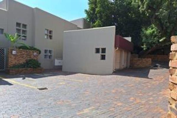 Immaculate three bedroom townhouse | double garage | loads of charm, style and views | ...