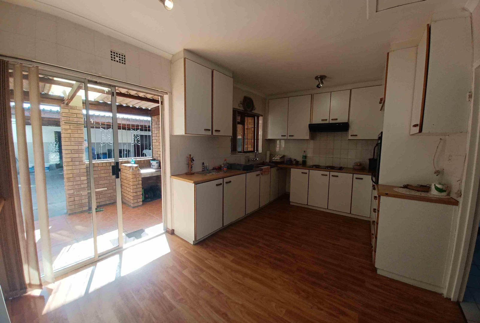 Glenlilly Property Property and houses for sale in Glenlilly