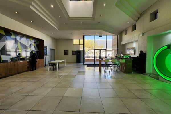 &quot;Outstanding visibility from the N1 freeway *Previously leased by a top-tier tenant ...