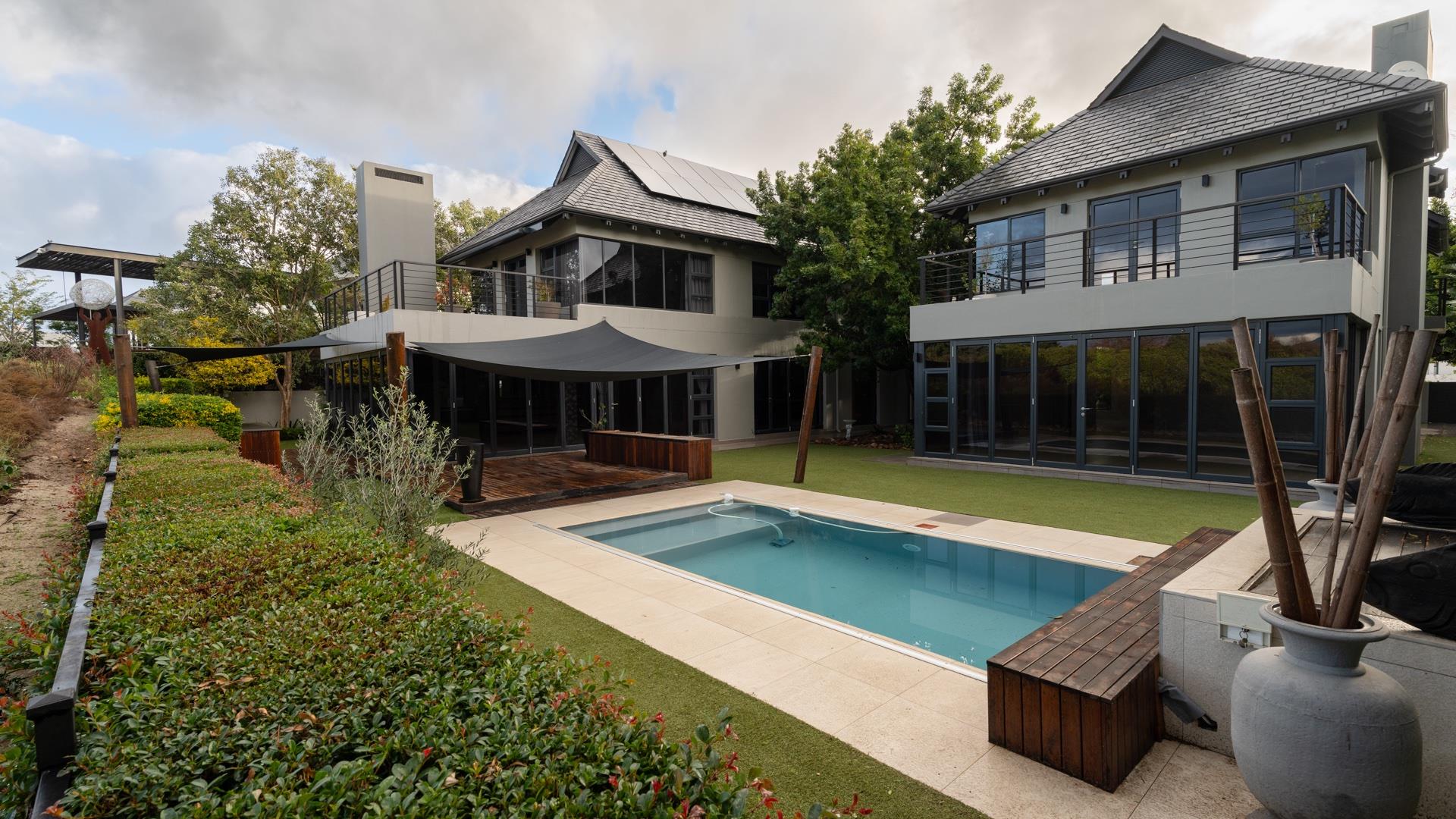 6 Bedroom House for sale in Pearl Valley at Val de Vie 453 Grand