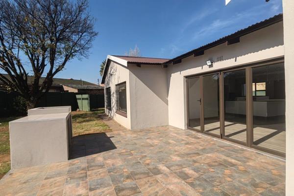 Welcome to your dream home in the heart of Heidelberg Central, where modern elegance ...