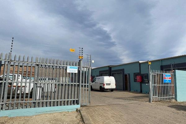 A 62m2 storage unit available for rent, In a secure complex.
Also suitable for small light industrial business.
The unit is neat with ...