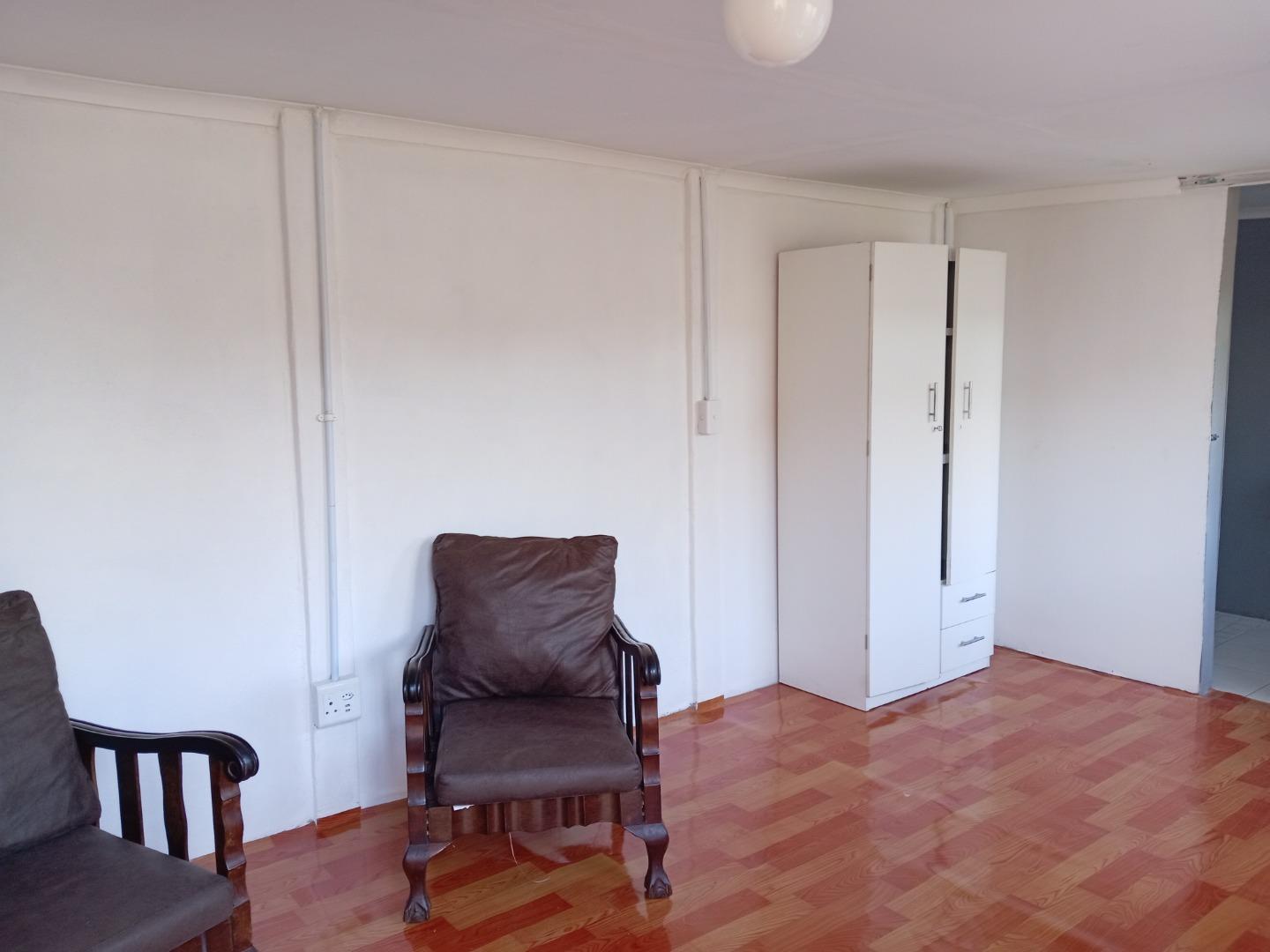 1 Bedroom Apartment / flat to rent in Southfield 13 Wolmarans Street
